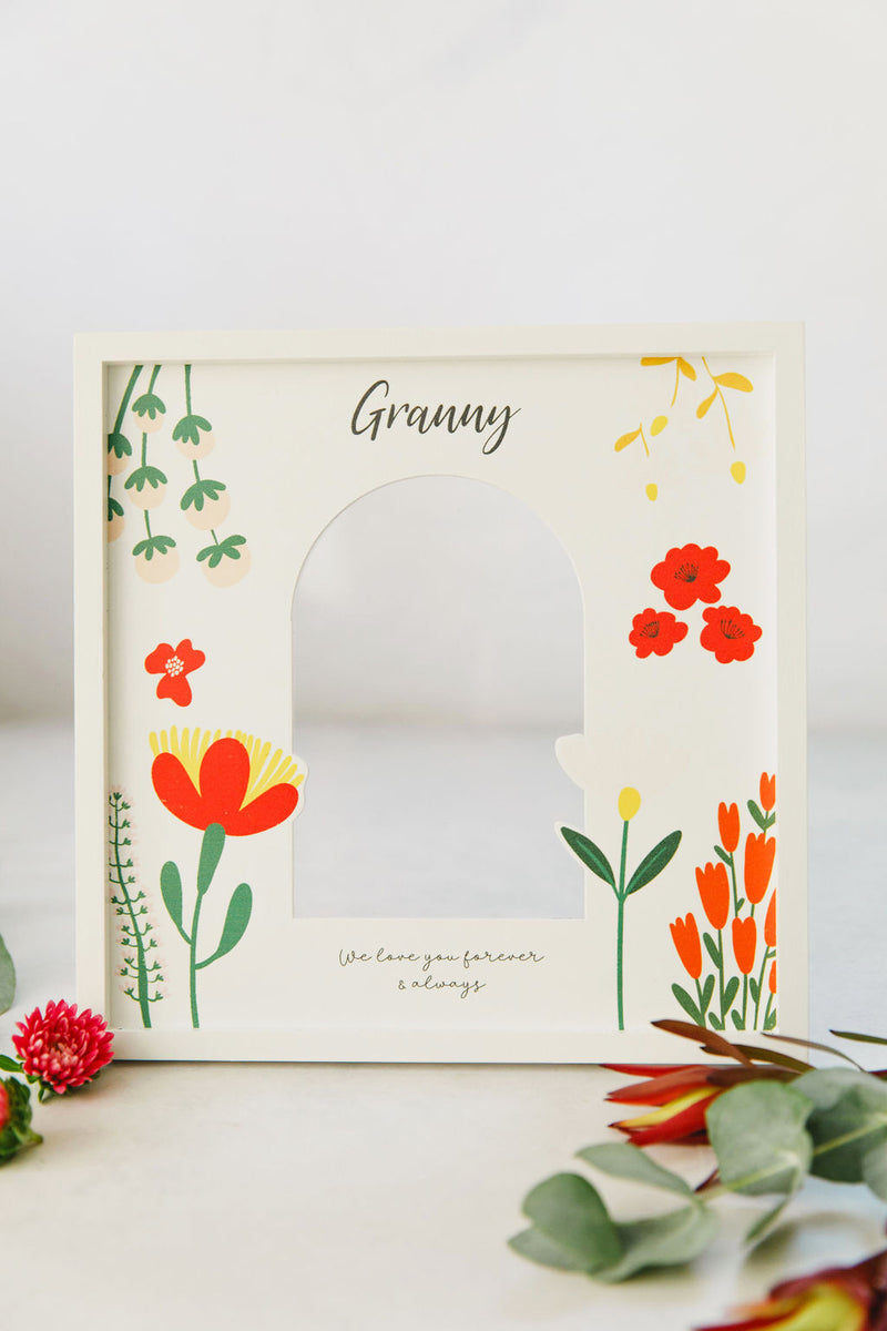 Floral Wooden Frame – Ma Petite